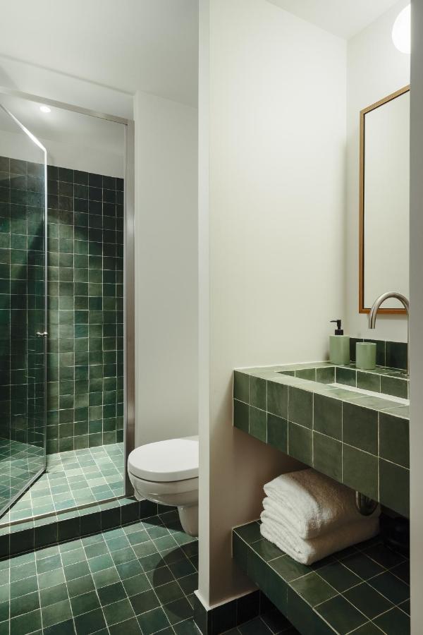 Edgar Suites - Bouchardon Paris Luaran gambar