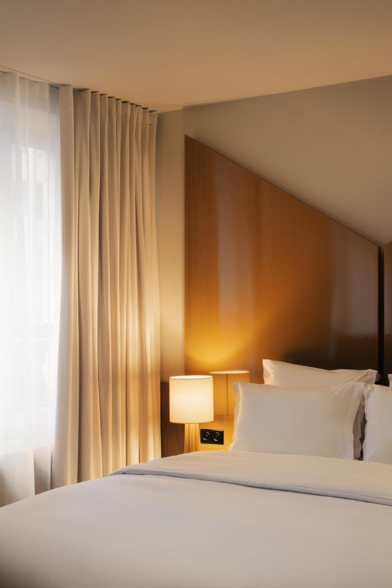 Edgar Suites - Bouchardon Paris Luaran gambar